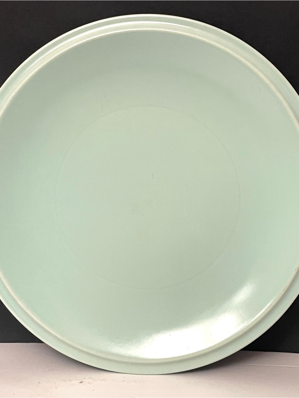 VTG Vernon Kilns Ultra California 12.25" Chop Plate Platter Ice Green/Gardenia
